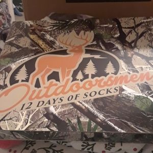 NIB Outdoorsmen 12 Days Of Socks